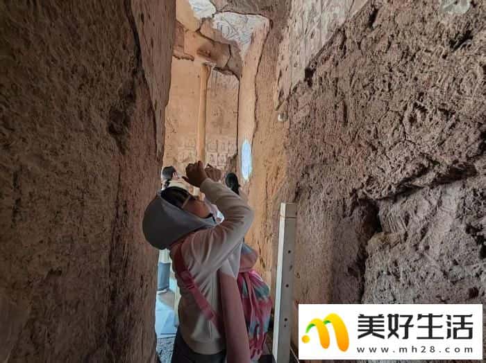 陈爱峰：新疆吐峪沟石窟，古文明交汇见证(图2)