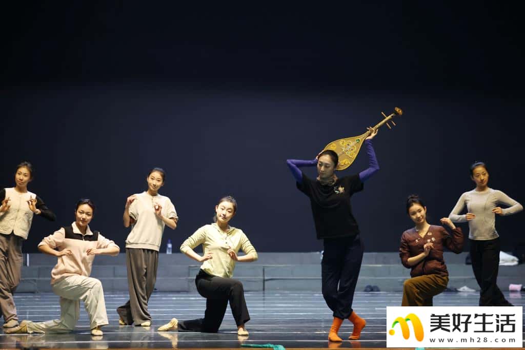 舞从敦煌来(图4) 舞从敦煌来(图4)