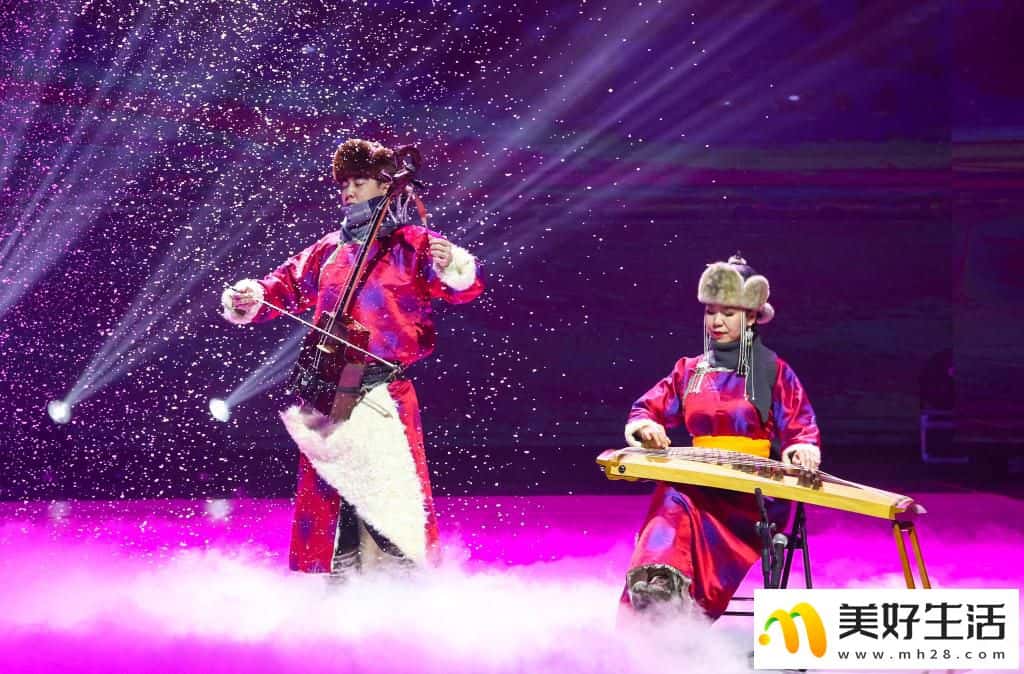 内蒙古自治区第二十一届冰雪那达慕专场文艺晚会燃情上演(图8)